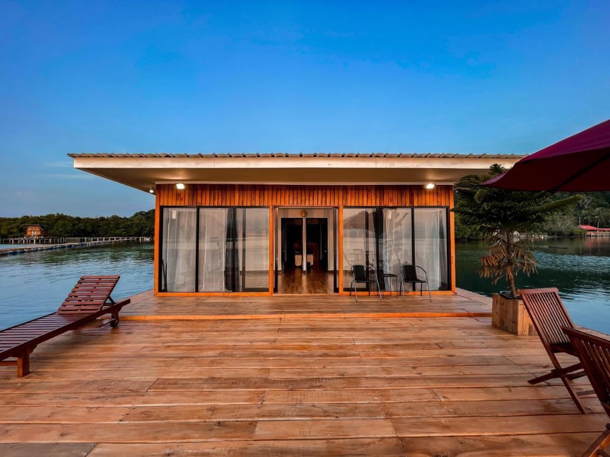 Andreas Resort Sukajaya Exteriér fotografie